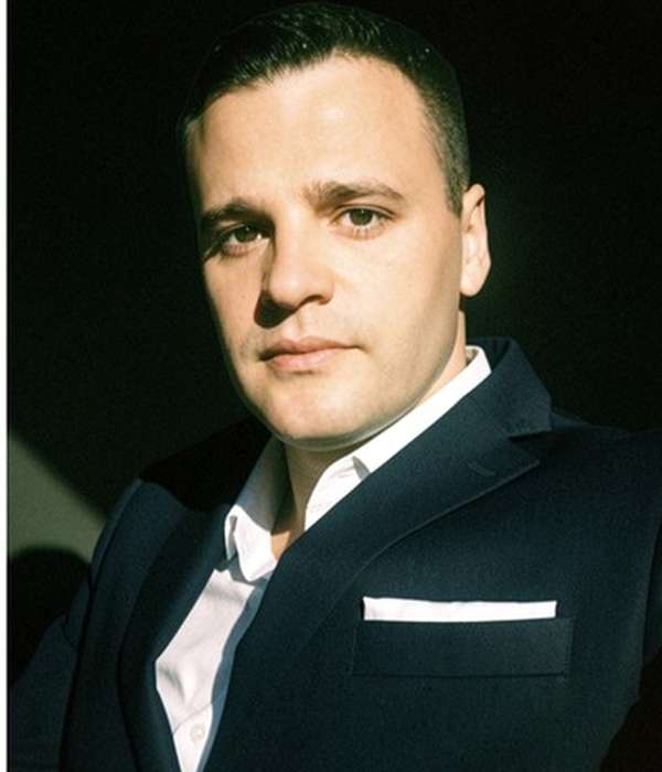 Vagelis_Katsapis_portrait_clean_highres